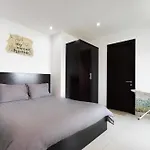 Big Two Bedrooms Apart At The City Center