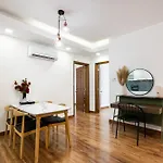 Big Two Bedrooms Apart At The City Center